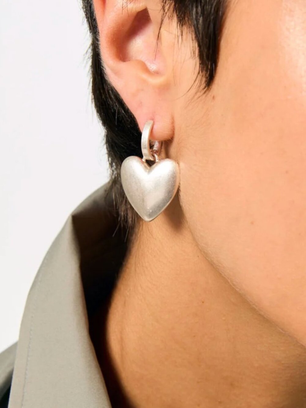 Roxanne Assoulin The Token Heart Earring Silver